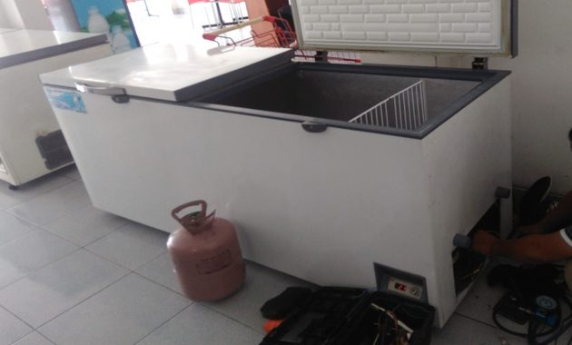 Service-Freezer-Box jogja